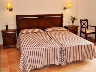 Hotel Rural Es Riquers 포레레스 컨트리하우스